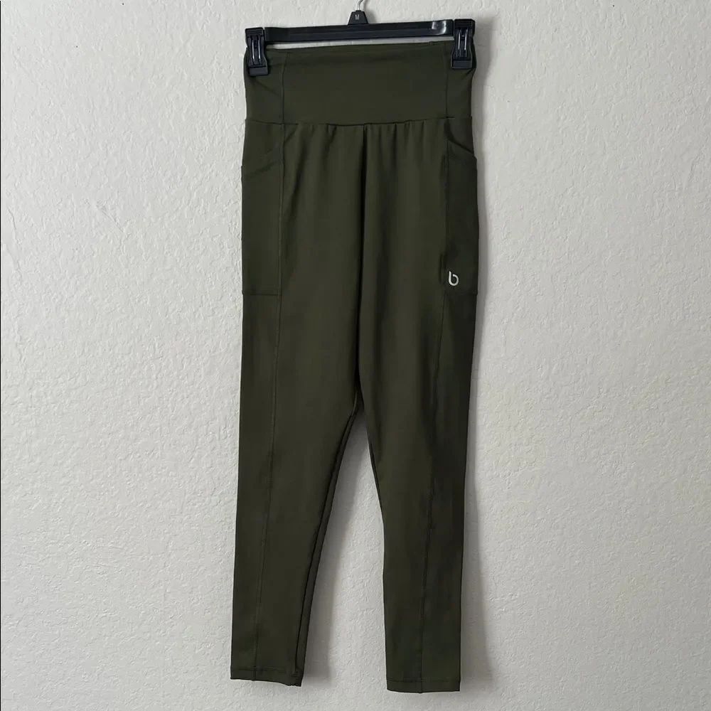 NWOT Bro Fitwear Olive Green High-Waisted Leggings in Size M